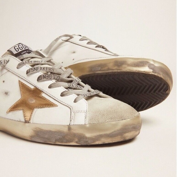 Mens  Super-Star sneaker with midnight blue corduroy velvet heel tab main image 10